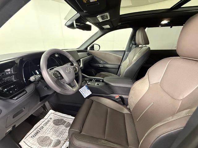 Used 2026 Lexus TX 350 AWD w/ Technology Package image 16