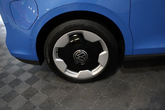New 2025 Volkswagen ID. Buzz Pro S Plus image 28