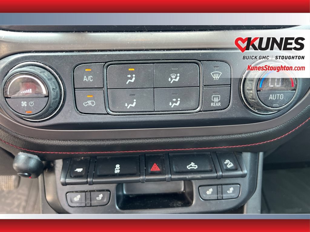 Used 2016 GMC Canyon SLE w/ All Terrain Adventure Package AWD/4WD image 26