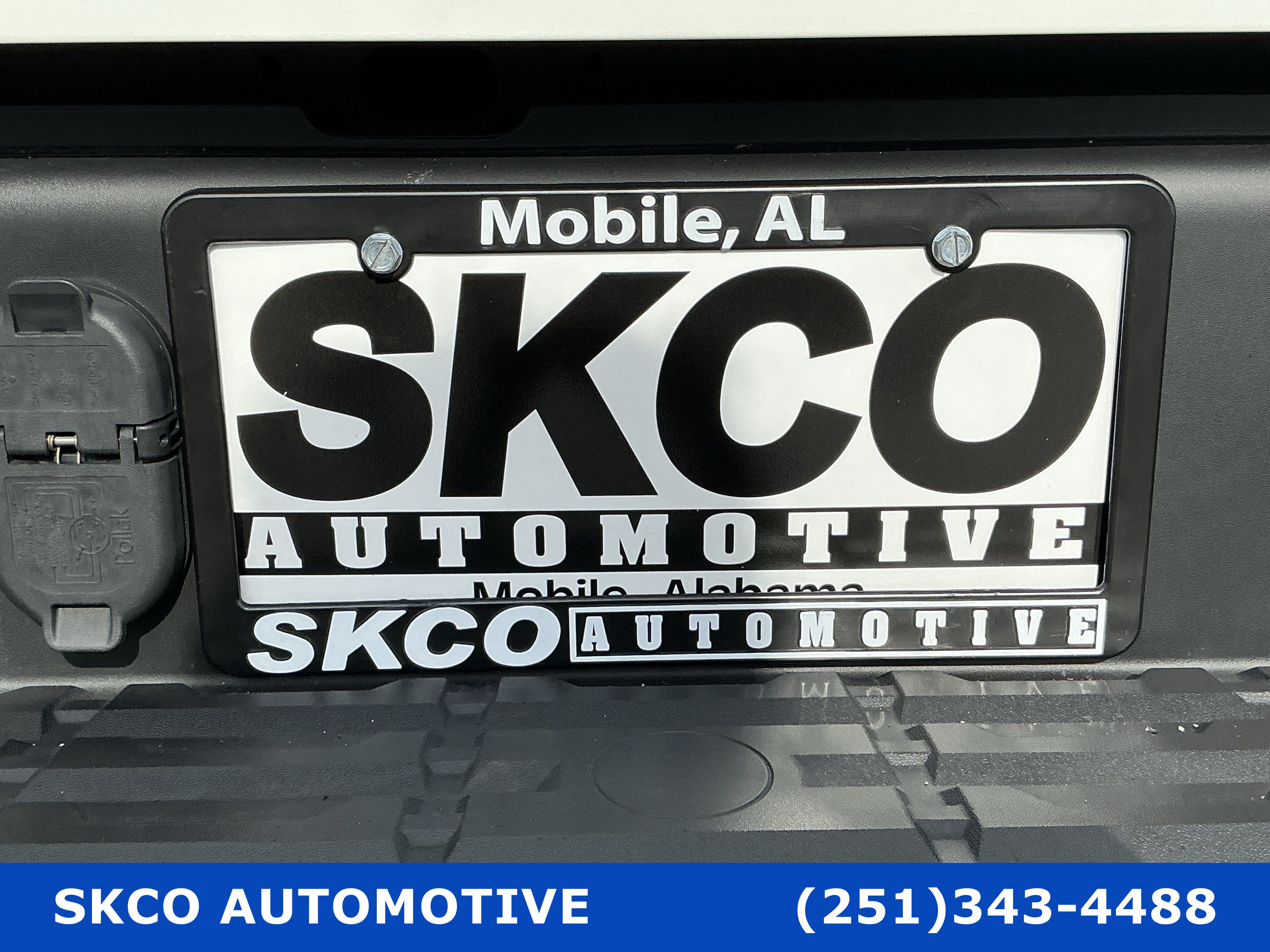 Used 2024 Nissan Frontier SV w/ SV Convenience Package RWD image 29