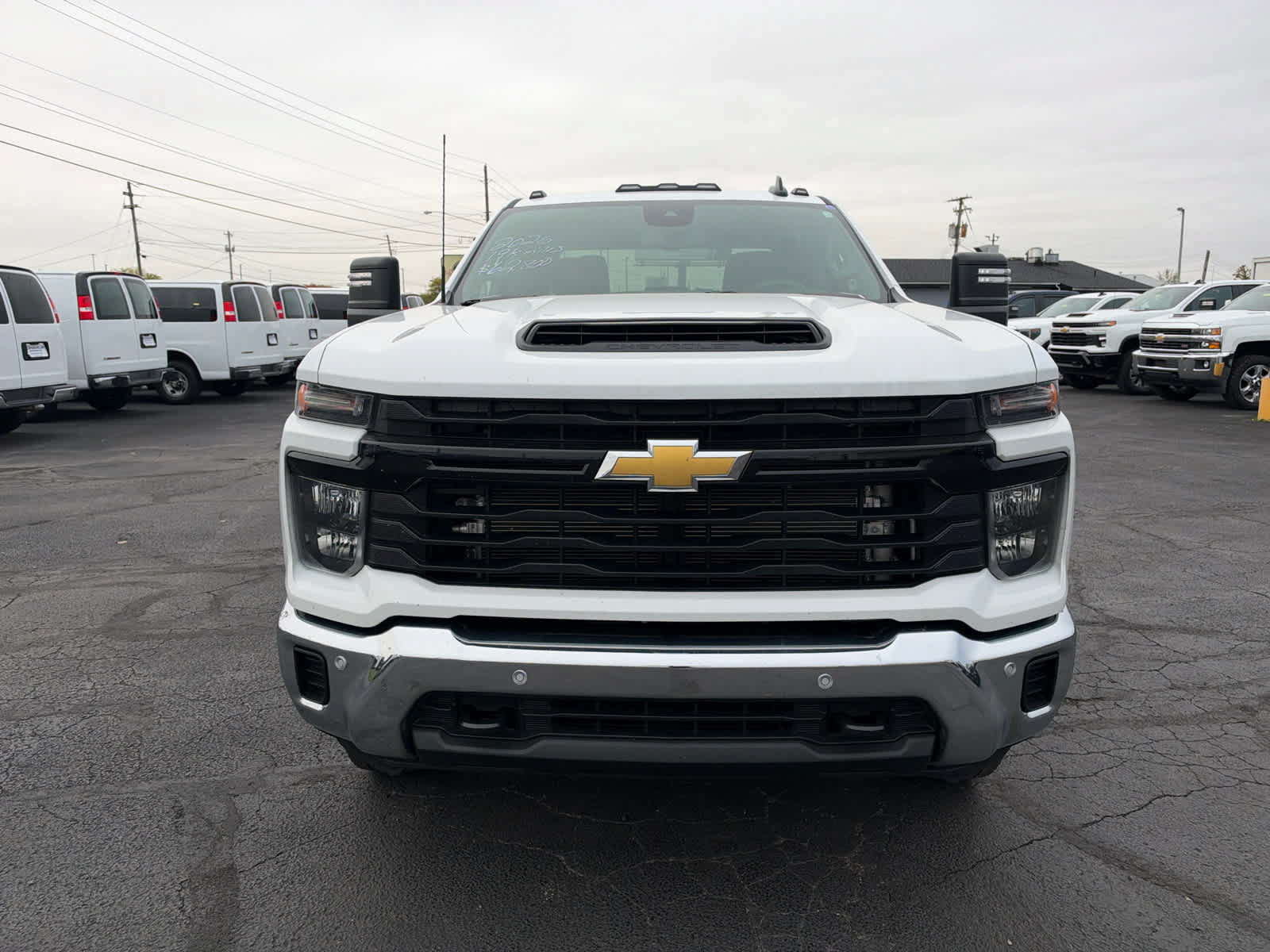 Certified 2026 Chevrolet Silverado 3500 W/T w/ WT/CX Safety Package AWD/4WD image 8