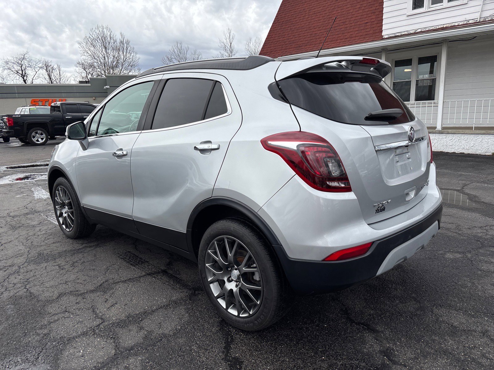 Used 2018 Buick Encore Sport Touring w/ Safety Package AWD/4WD image 5