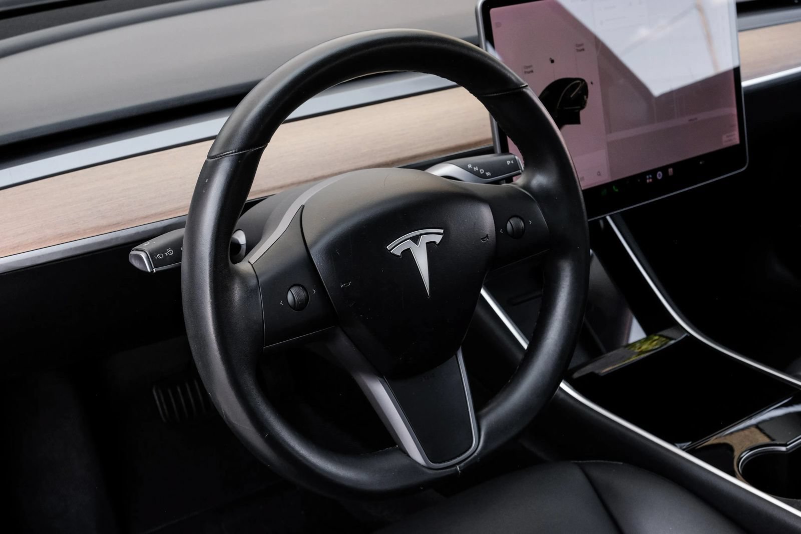 Used 2018 Tesla Model 3 Long Range RWD image 16