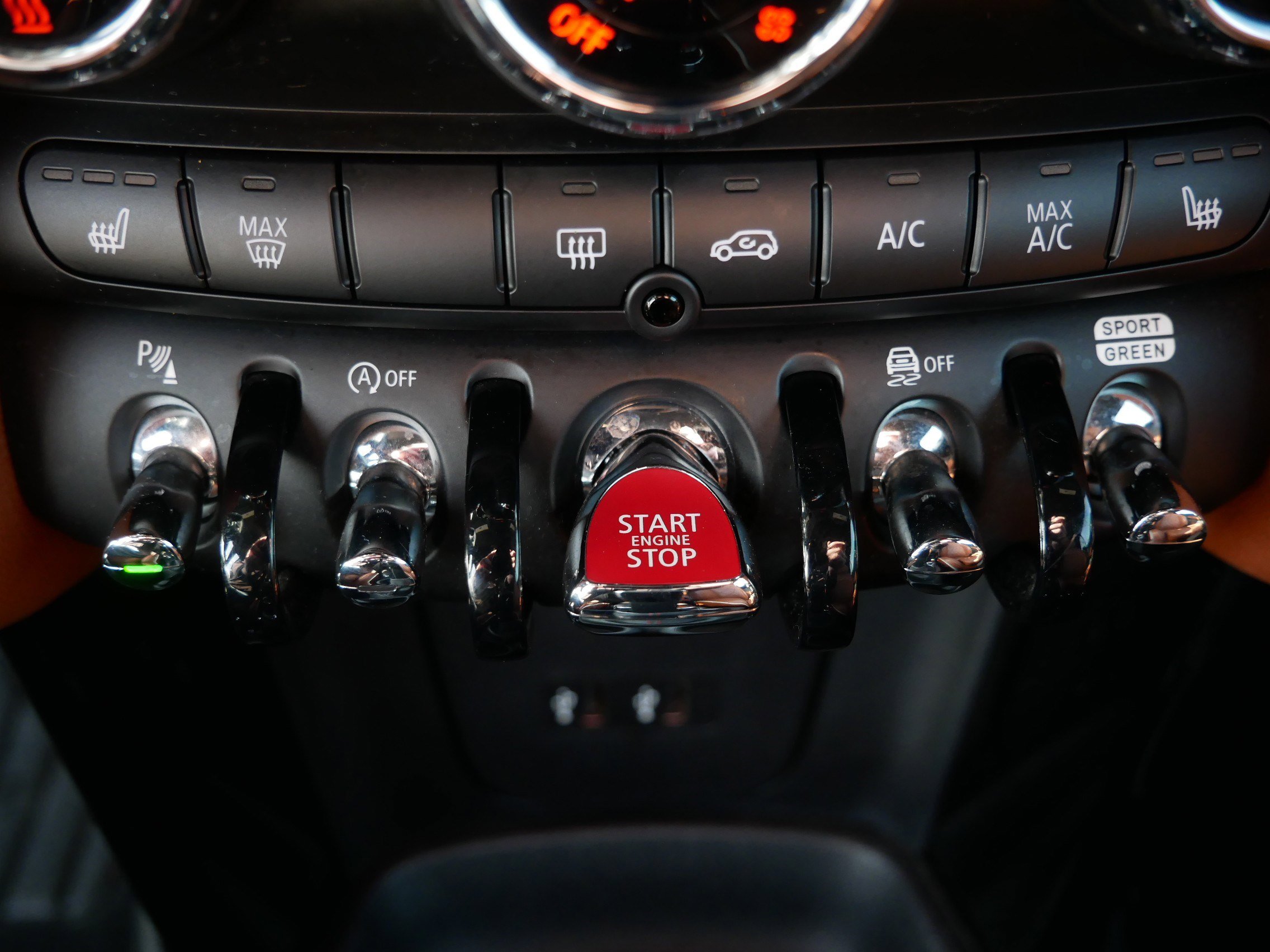 Used 2020 MINI Cooper John Cooper Works w/ Driver Assistance Package image 27