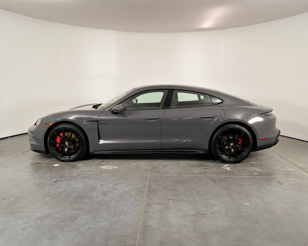 New 2026 Porsche Taycan GTS AWD/4WD image 2