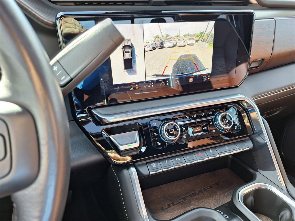 Used 2024 GMC Sierra 2500 Denali Ultimate image 17