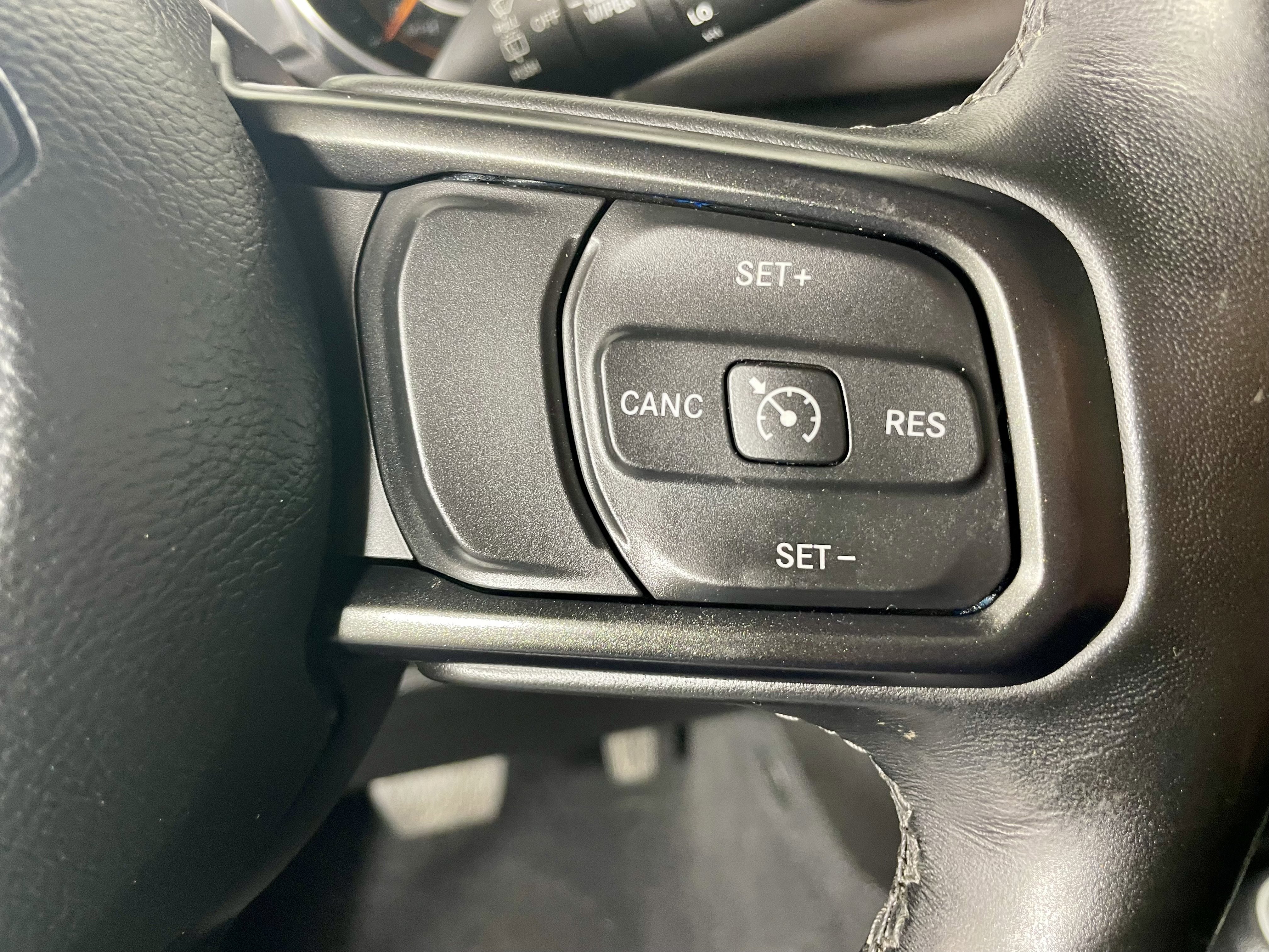Used 2020 Jeep Wrangler Sport S image 16