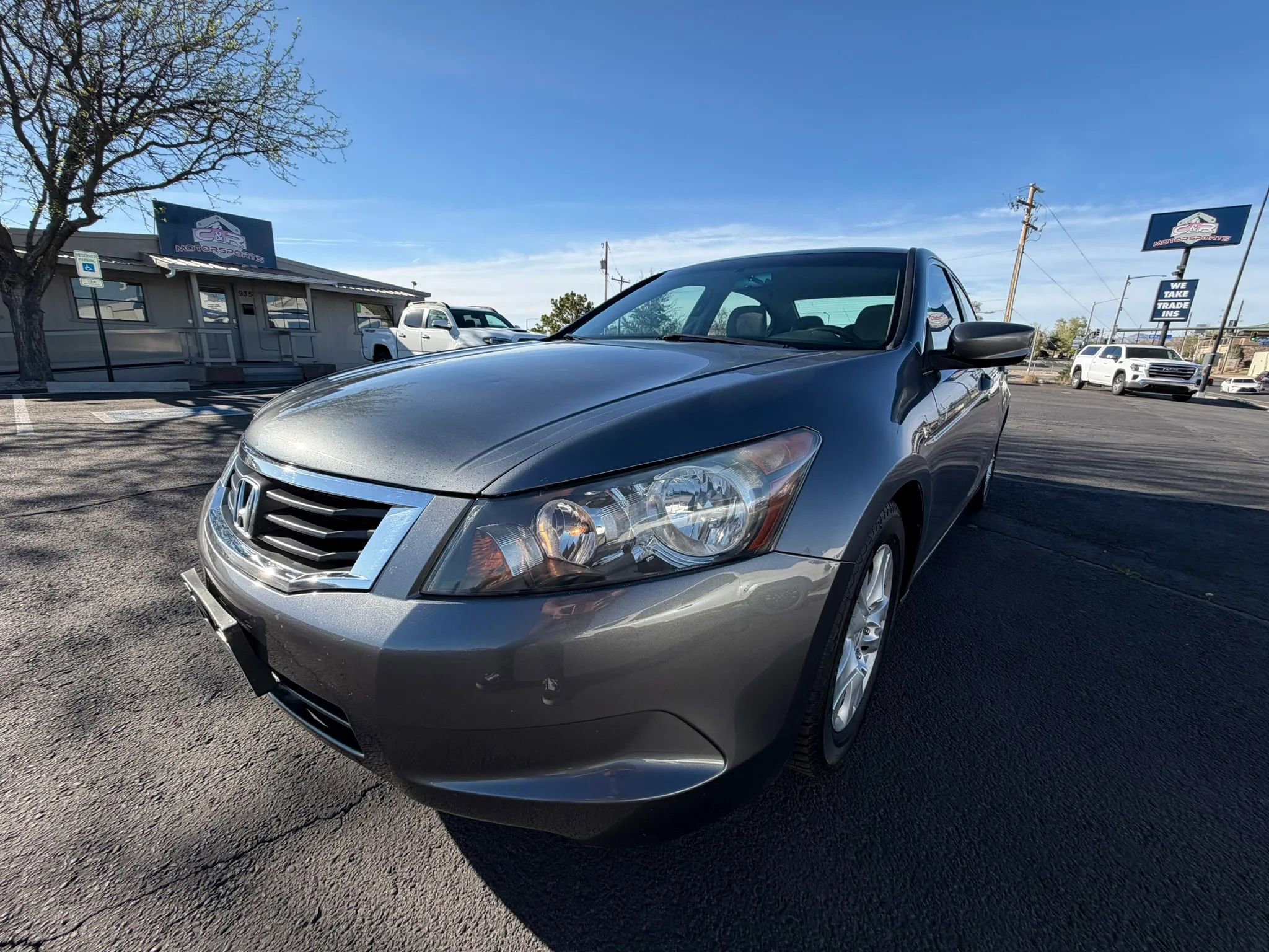 Used 2010 Honda Accord LX-P image 2