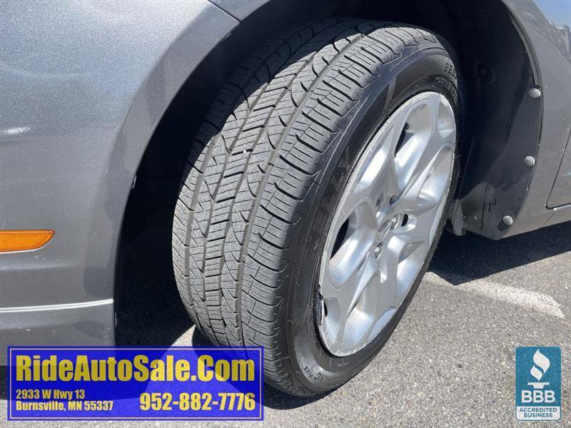 Used 2011 Ford Fusion SE w/ 201A Rapid Spec Order Code FWD image 24