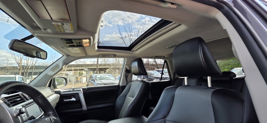 Used 2016 Toyota 4Runner SR5 Premium RWD image 13