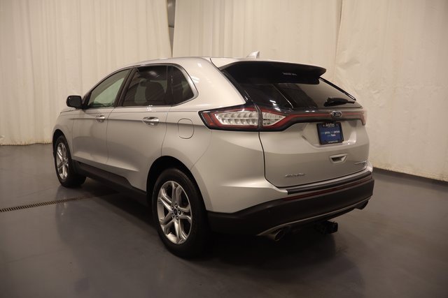 Used 2018 Ford Edge Titanium w/ Equipment Group 301A image 6