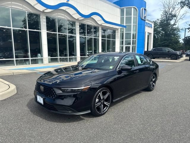 Used 2023 Honda Accord Sport image 4