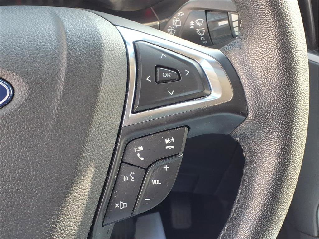 Used 2022 Ford Edge SEL image 30