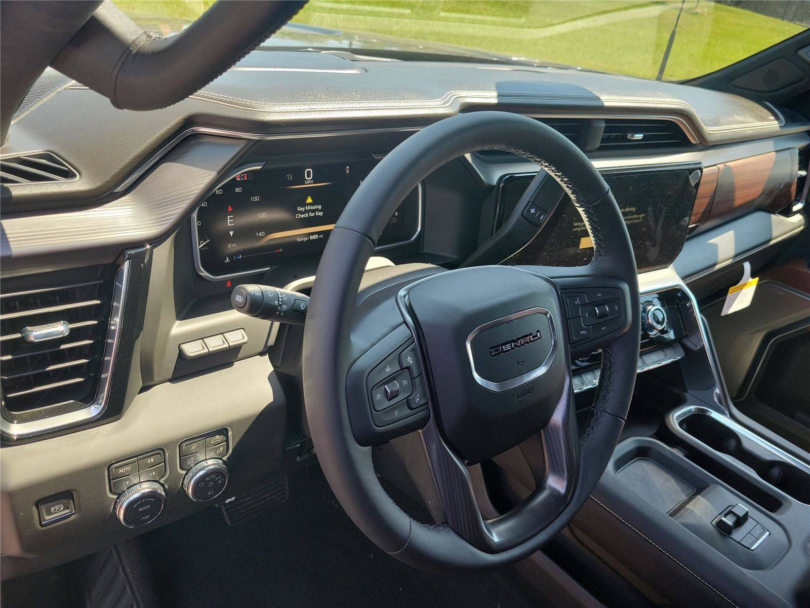 New 2026 GMC Sierra 2500 Denali Ultimate AWD/4WD image 19