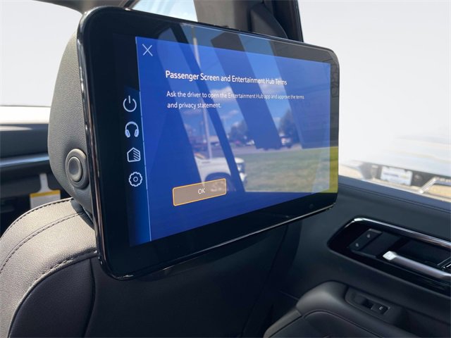 New 2026 Chevrolet Suburban Z71 w/ Z71 Off-Road Package image 17