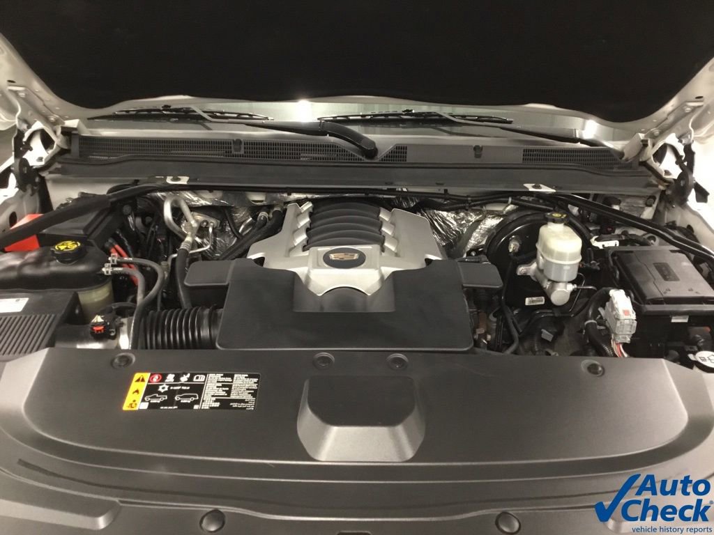 Used 2017 Cadillac Escalade Premium Luxury AWD/4WD image 44