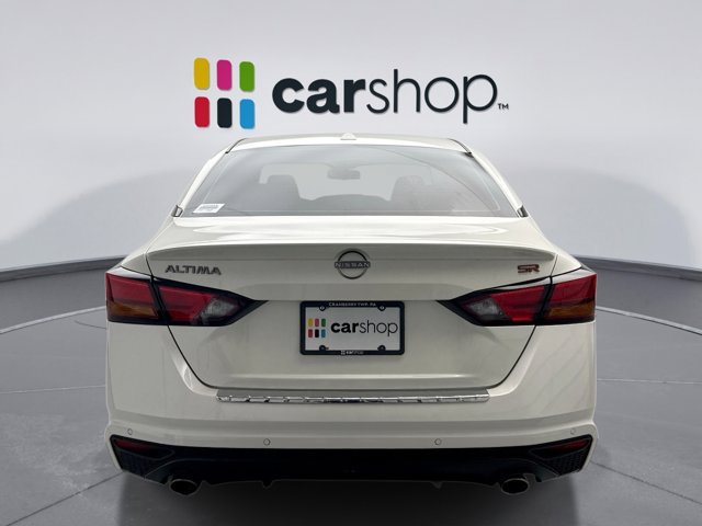 Used 2023 Nissan Altima 2.5 SR w/ SR Premium Package FWD image 4