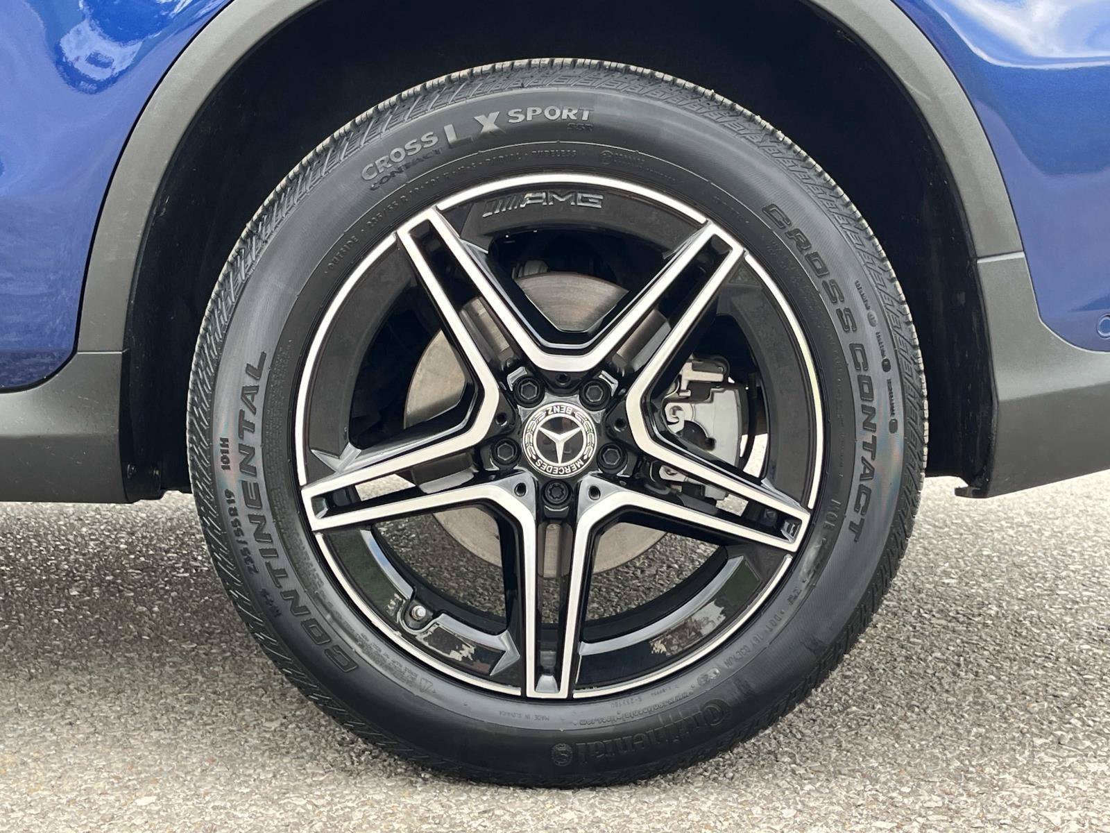 Certified 2021 Mercedes-Benz GLC 300 image 11