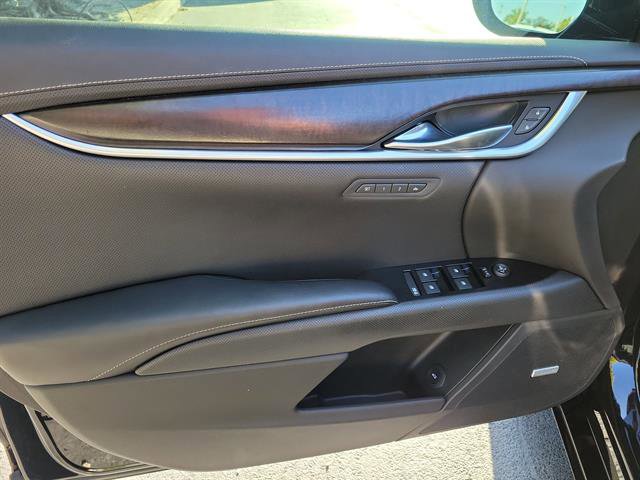 Used 2019 Cadillac XTS Luxury image 45