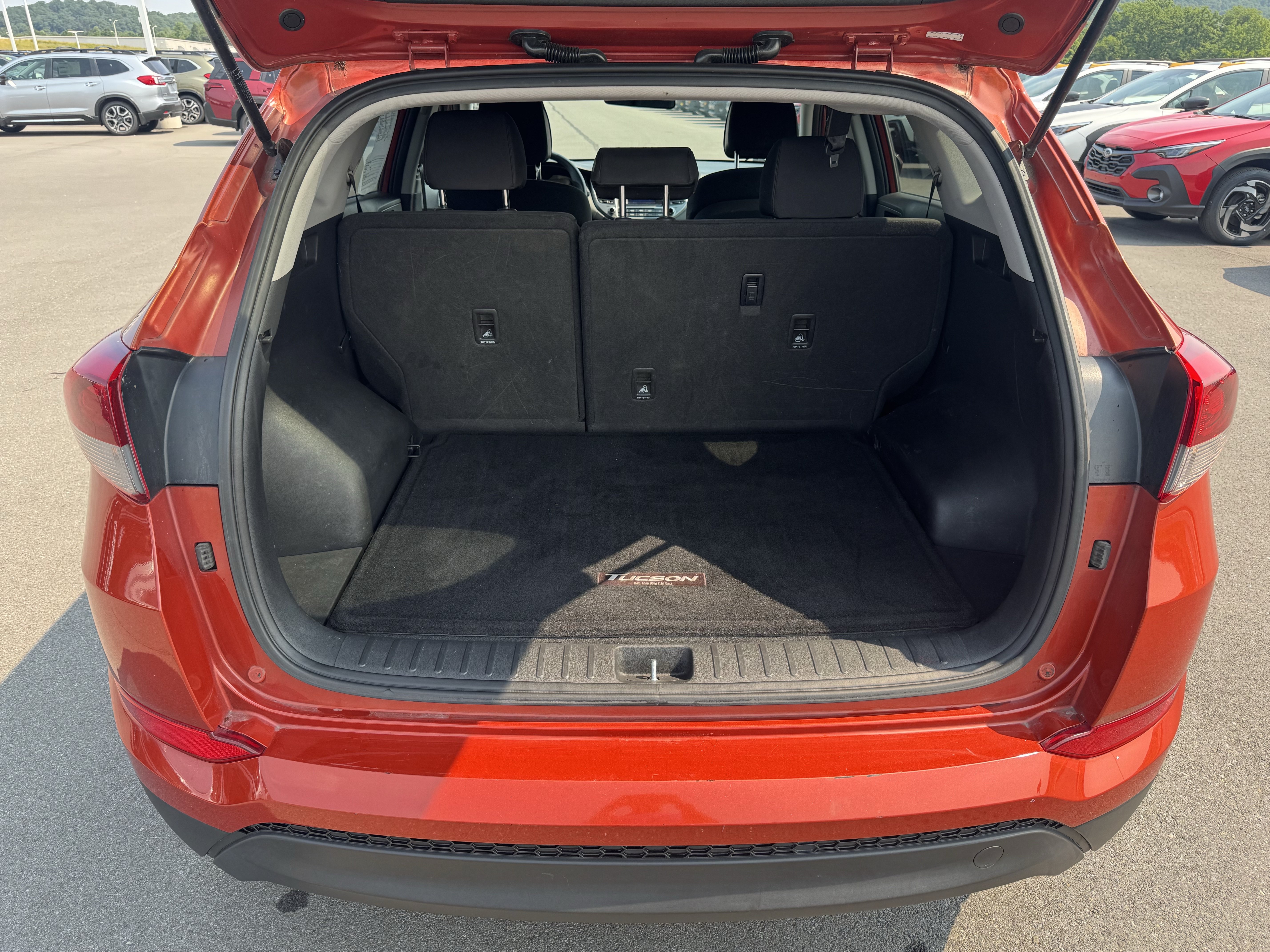 Used 2017 Hyundai Tucson SE w/ SE Popular Package 02 AWD/4WD image 5