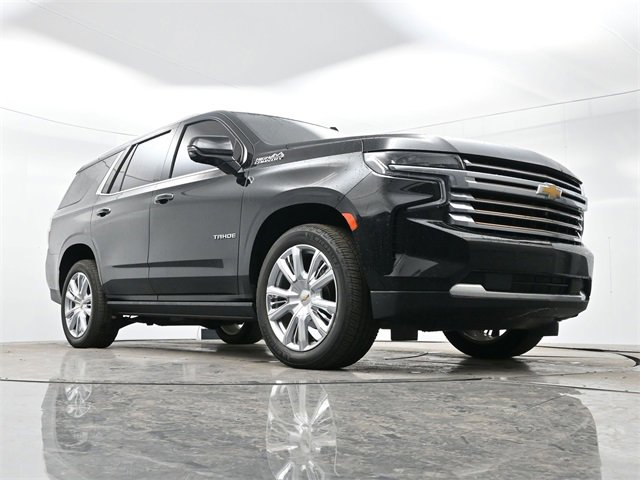 Used 2023 Chevrolet Tahoe High Country w/ Premium Package 2 image 29