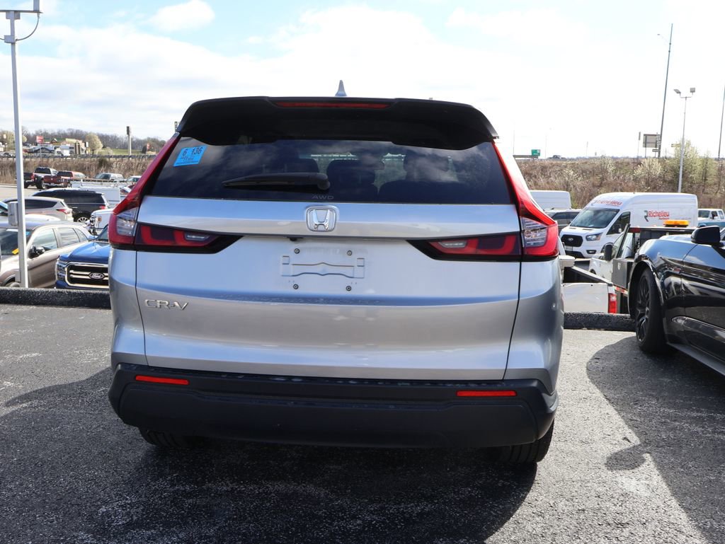 Used 2025 Honda CR-V LX image 18