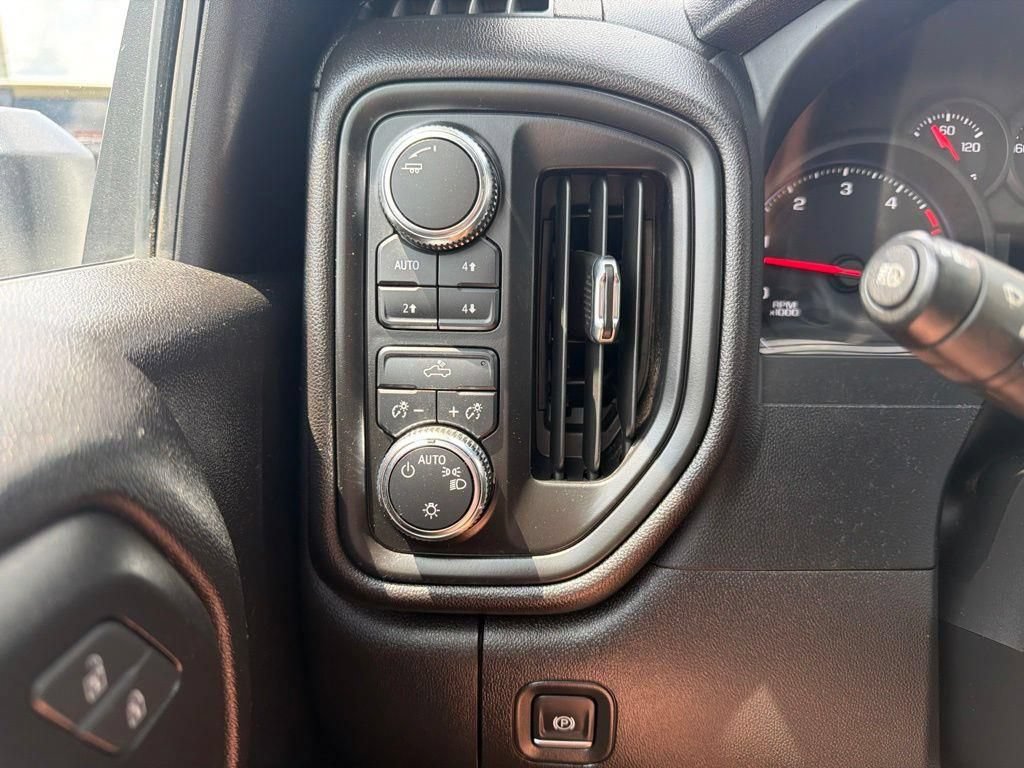 Used 2024 GMC Sierra 3500 Pro w/ Convenience Package AWD/4WD image 37