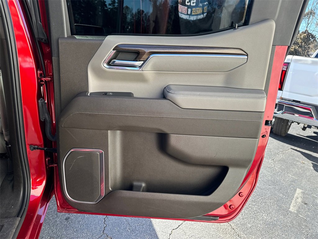 Used 2023 Chevrolet Silverado 1500 LT image 17