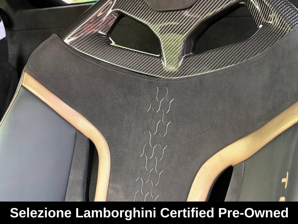 Used 2023 Lamborghini Huracan Tecnica RWD image 30