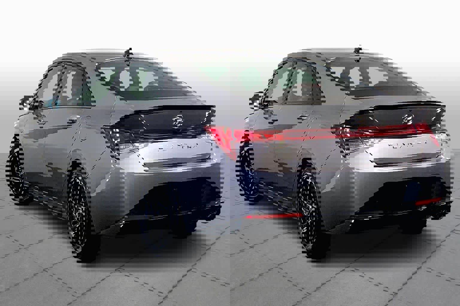 Used 2023 Hyundai Elantra N Line image 12