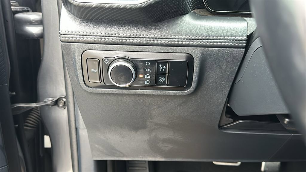 Used 2024 Ford Mustang Premium image 20