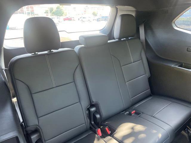 New 2026 GMC Acadia Elevation w/ Black Edition image 37