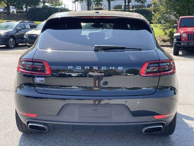Used 2018 Porsche Macan Sport Edition AWD/4WD image 4