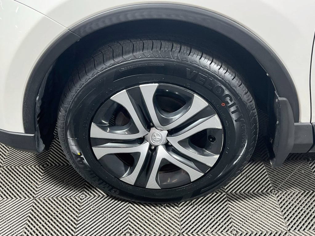 Certified 2017 Toyota RAV4 LE w/ All Weather Liner Package AWD/4WD image 27