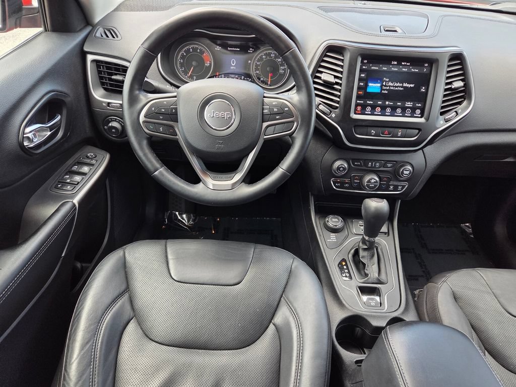 Used 2021 Jeep Cherokee Latitude Lux w/ Comfort/Convenience Group AWD/4WD image 9
