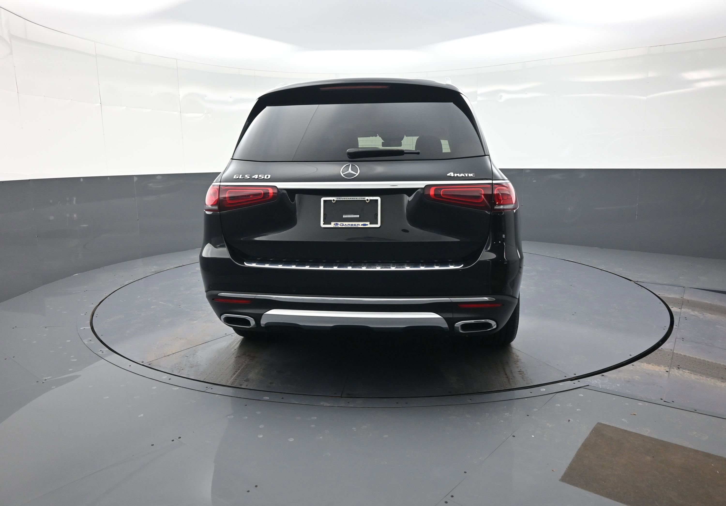 Used 2021 Mercedes-Benz GLS 450 4MATIC image 4