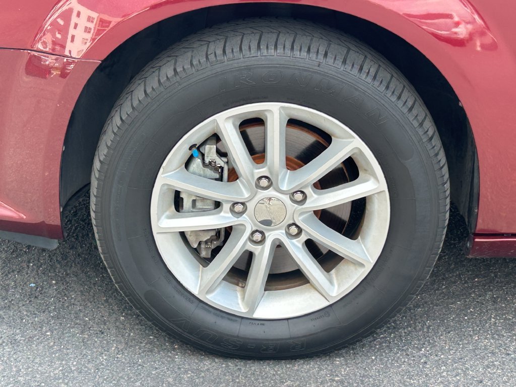 Used 2019 Dodge Grand Caravan SXT FWD image 13