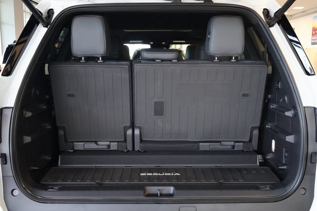 Used 2026 Toyota Sequoia TRD Pro AWD/4WD image 13