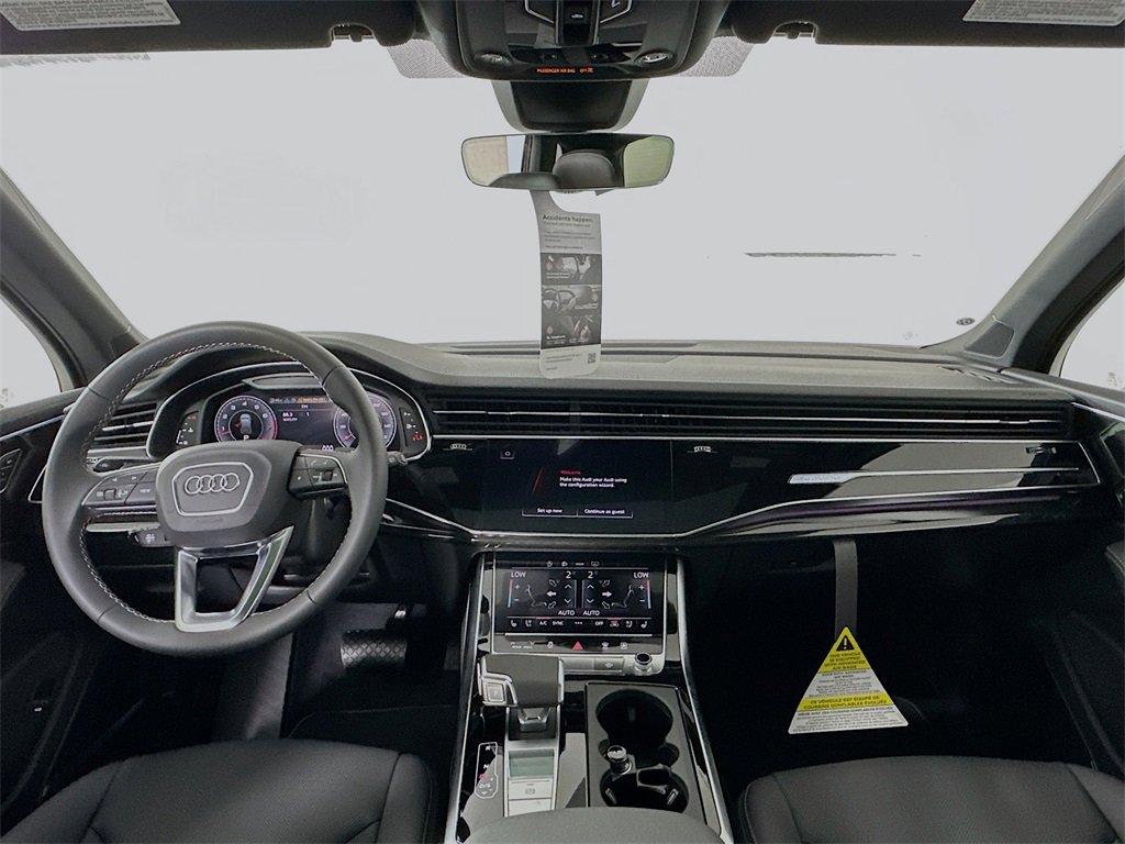 New 2025 Audi Q7 3.0T Premium Plus image 3