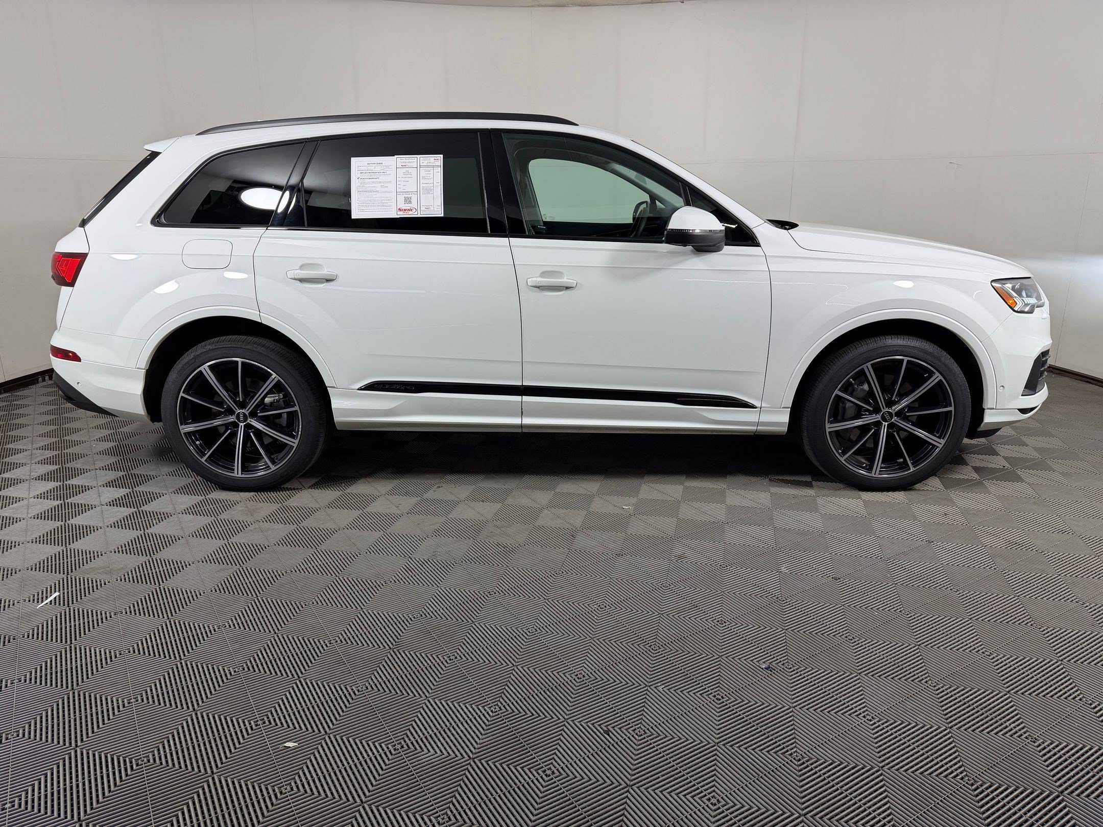Certified 2023 Audi Q7 3.0T Premium Plus w/ Premium Plus Package AWD/4WD image 8