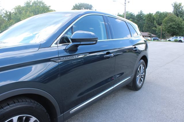 Used 2023 Lincoln Nautilus AWD w/ Premium Package image 44