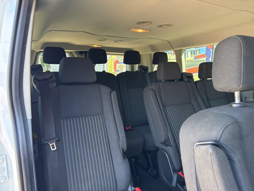 Used 2016 Ford Transit 350 XLT RWD image 11