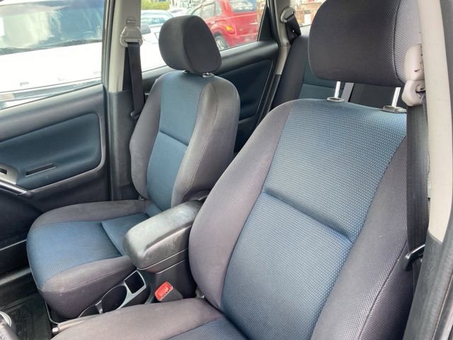 Used 2005 Toyota Matrix AWD image 9