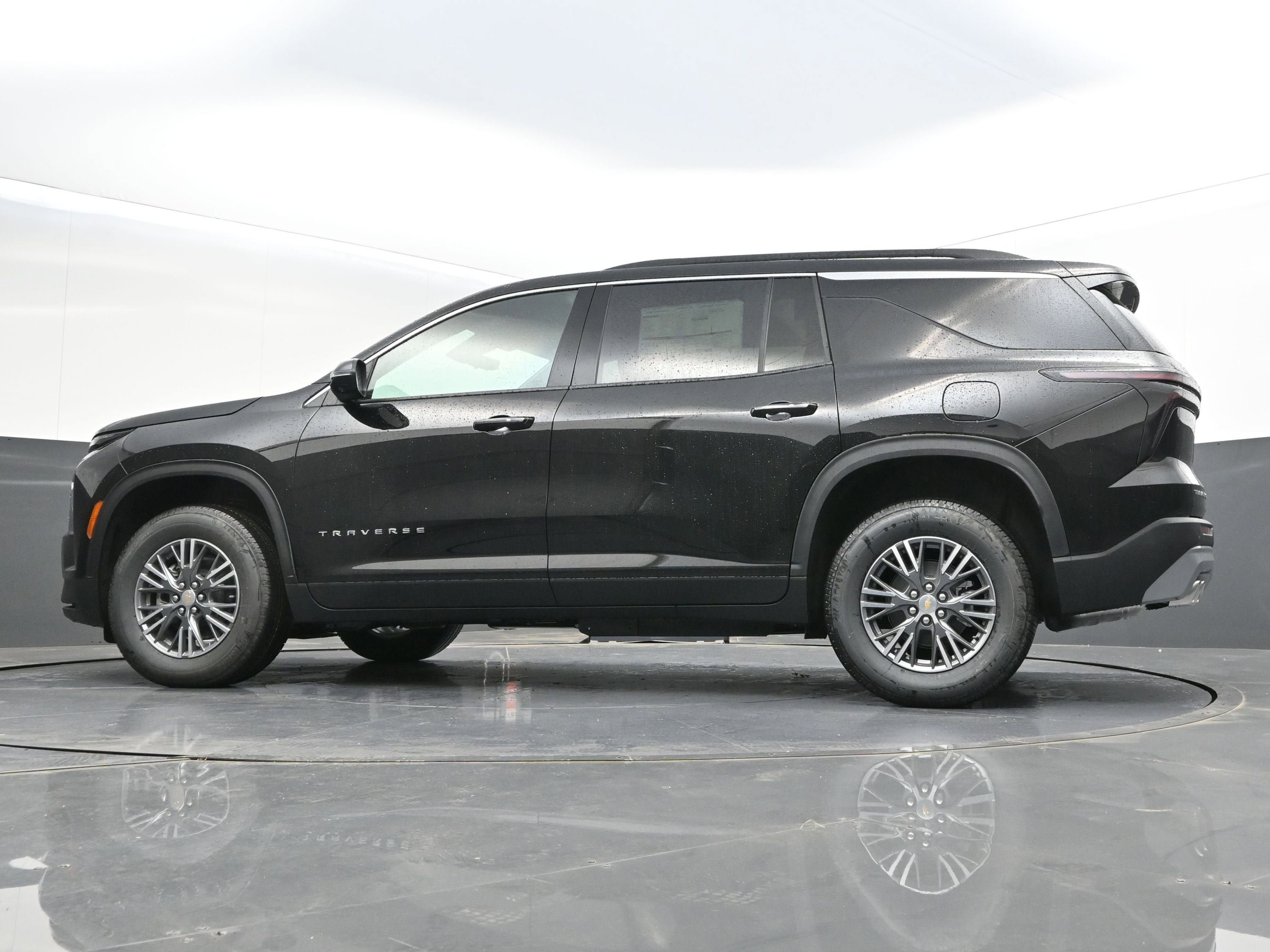 New 2026 Chevrolet Traverse LT AWD/4WD image 41
