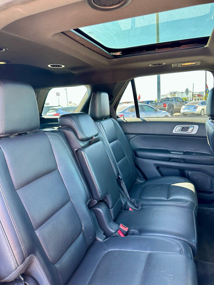 Used 2014 Ford Explorer Limited w/ Equipment Group 301A image 5