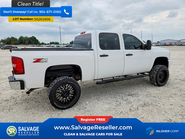 Used 2011 Chevrolet Silverado 1500 LT w/ All-Star Edition AWD/4WD image 4