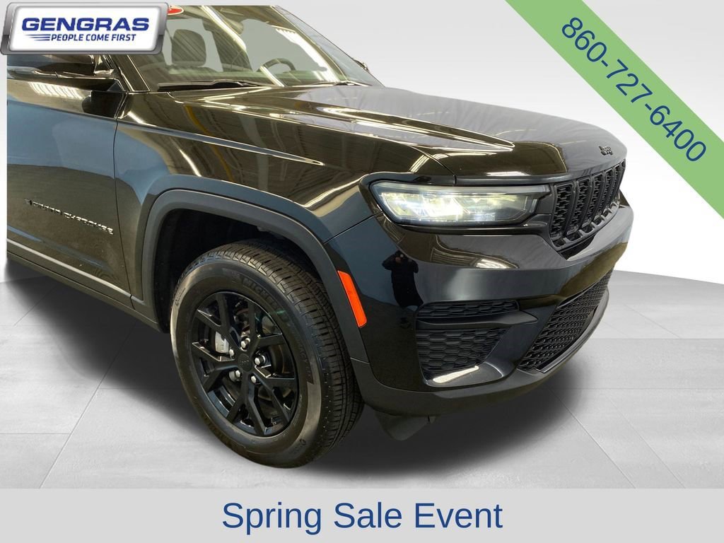 Certified 2025 Jeep Grand Cherokee Altitude AWD/4WD image 49