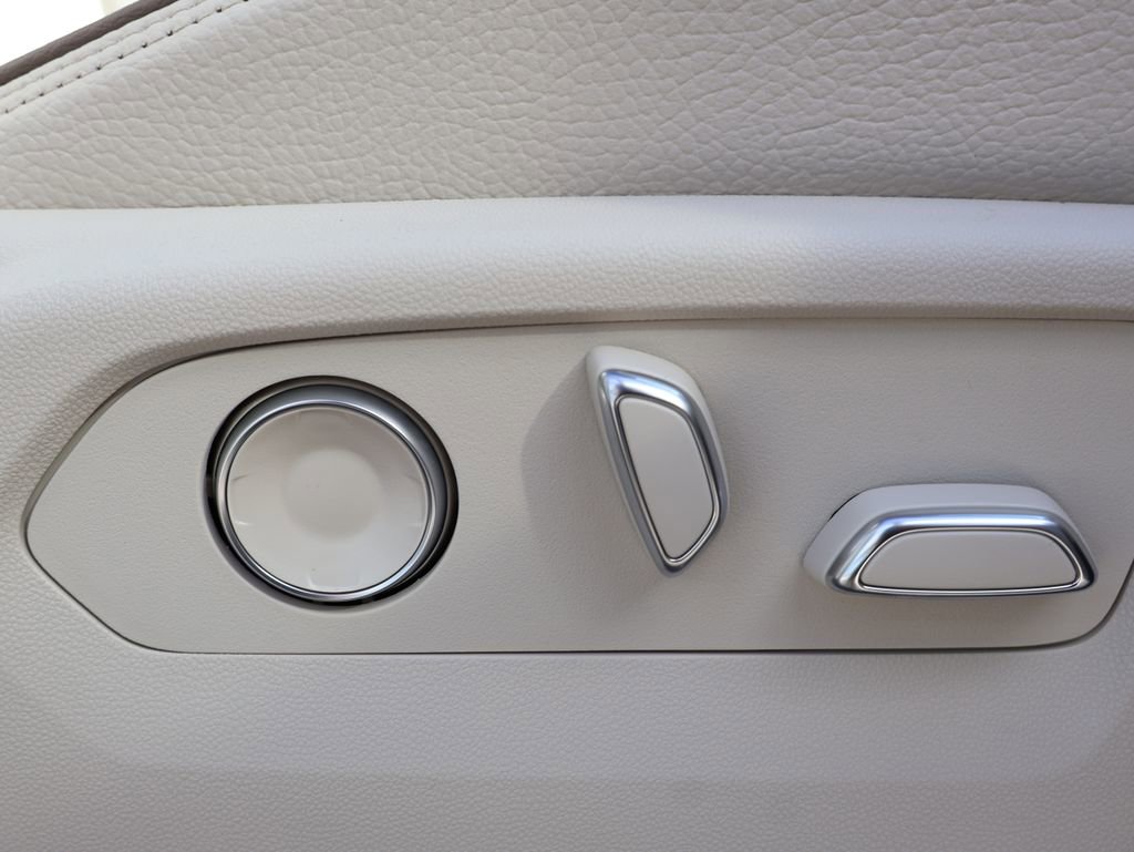 New 2026 GMC Yukon XL Denali AWD/4WD image 44