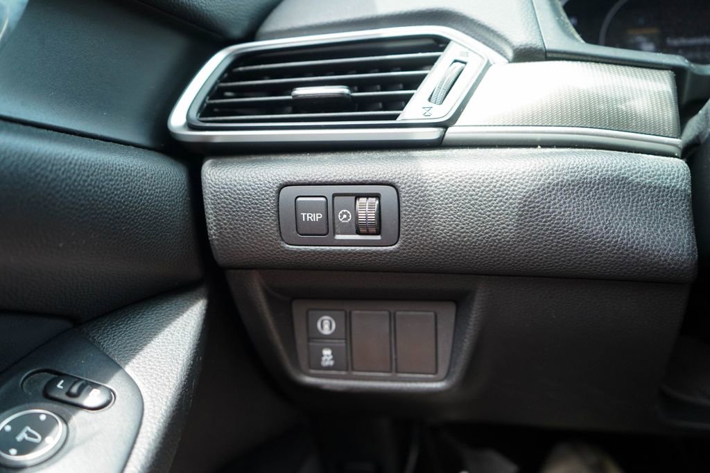 Used 2021 Honda Accord Sport image 30