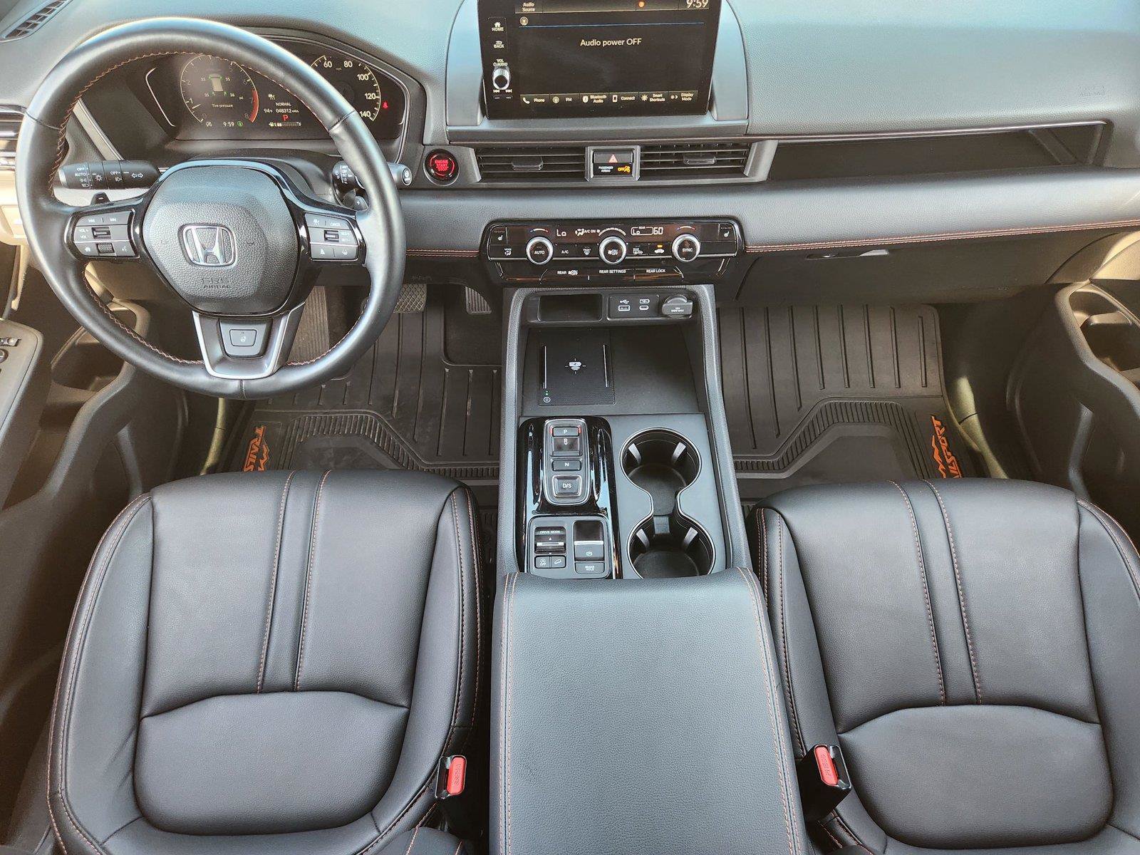 Used 2025 Honda Pilot TrailSport image 20